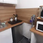 別荘 Atelier Des Reves, Pour Deux Personnes Avec Pres De La *